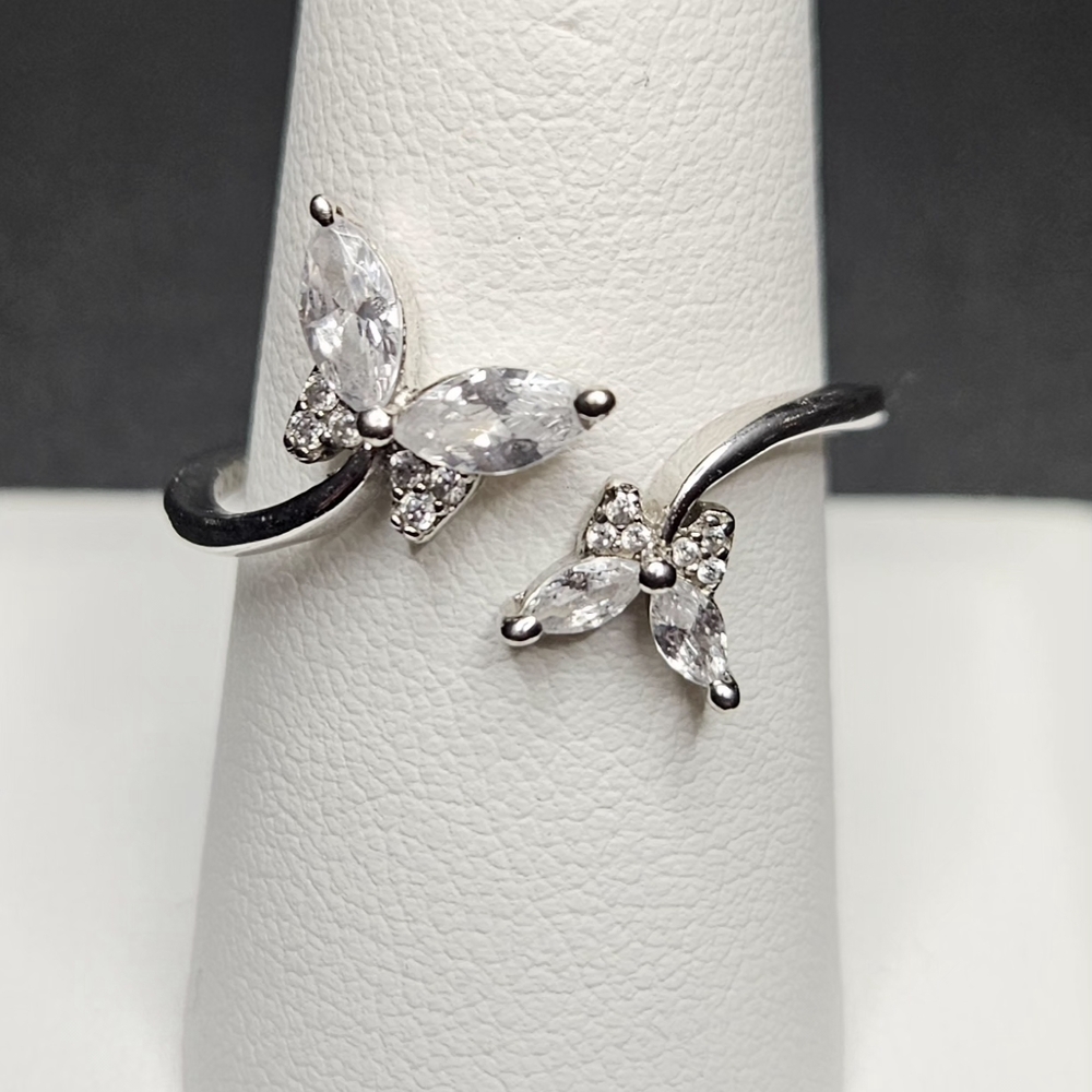 Sterling Silver Ring With A Butterfly Design And Cubic Zirco Marked 925
